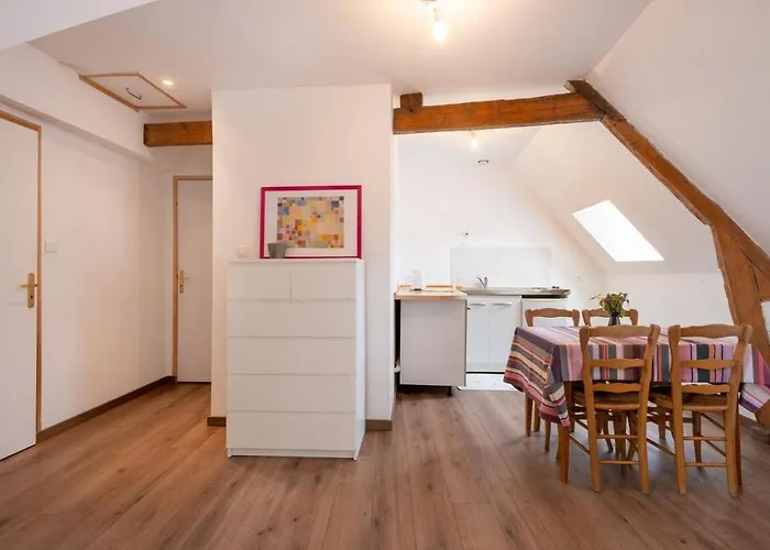 Appartamento Entre Terre Et Jeanne D Arc Between Land And Sea