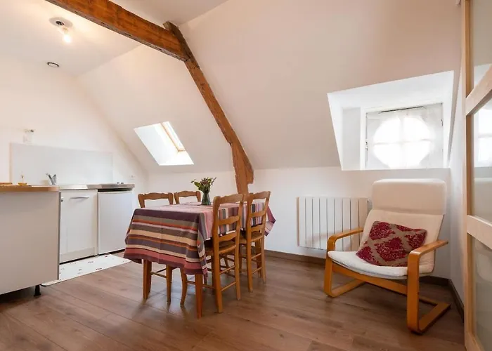 Appartamento Entre Terre Et Jeanne D Arc Between Land And Sea